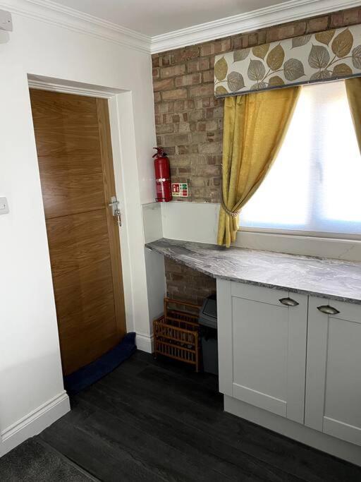 Apartamento 31 Elwyn Snug March Exterior foto